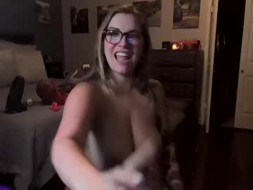 Изображение секс-шоу модели tattedlasirena