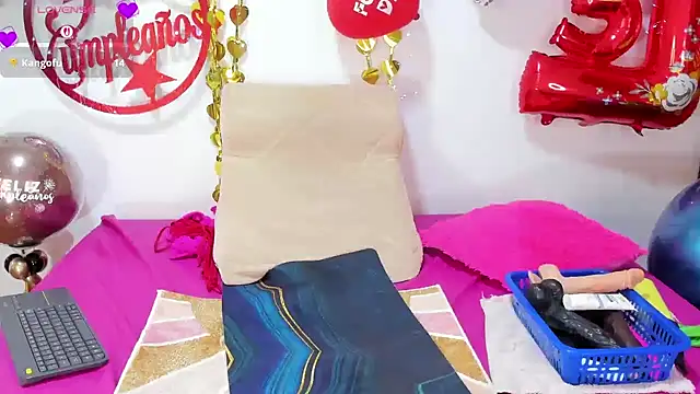 BBW_salome's sex show image