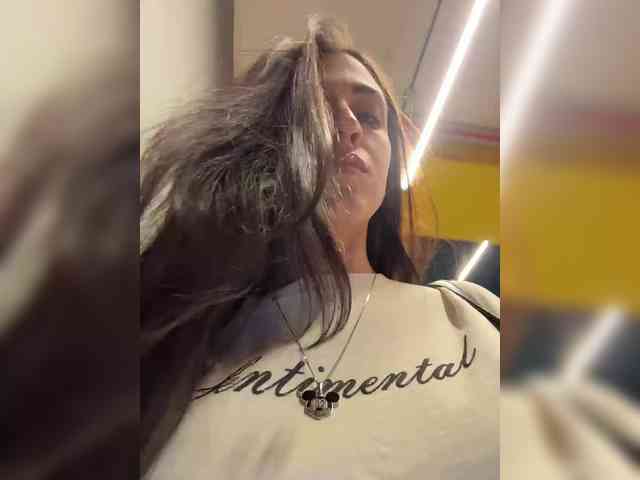 Изображение секс-шоу модели MeganOrtega