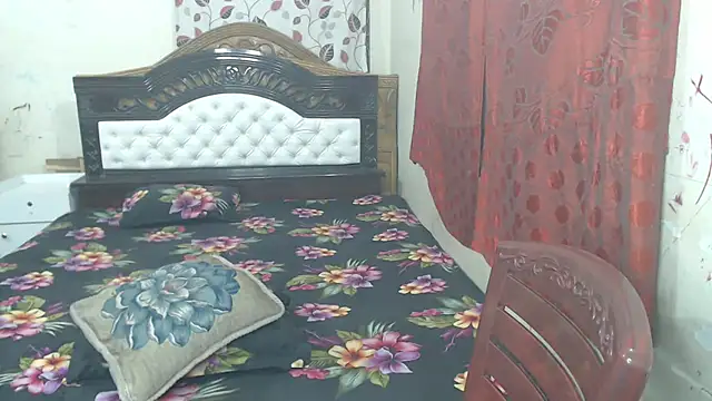 Sexshow-Bild von mariyaqueen Sexshow-Bild von mariyaqueen