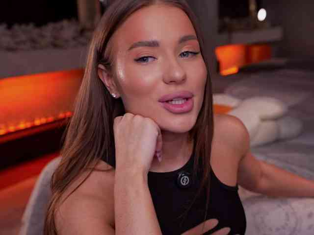 AlexisGrays's sex show image