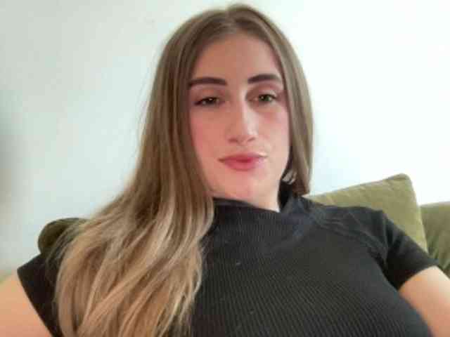 Walkiria19's sex show image