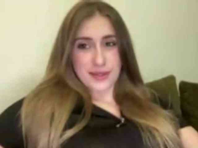 Walkiria19's sex show image