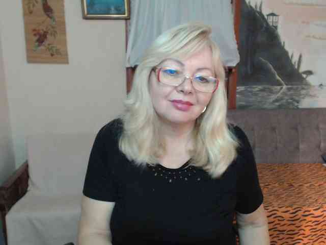 BarbaraBlondy's sex show image