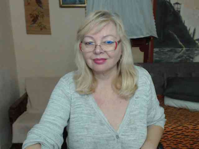 BarbaraBlondy's sex show image