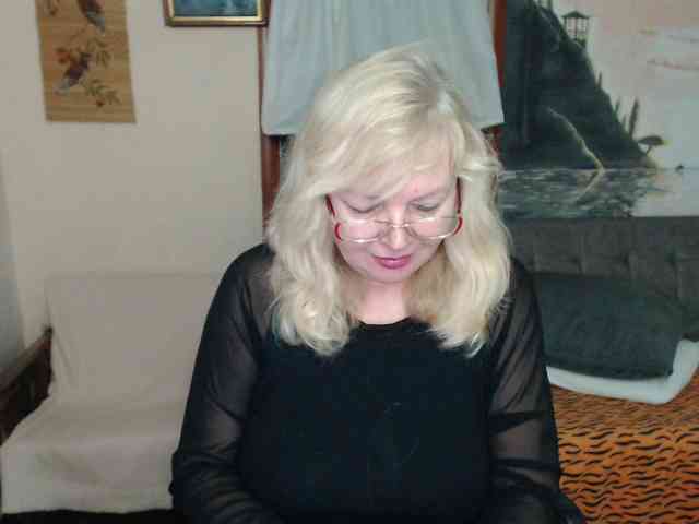 BarbaraBlondy's sex show image