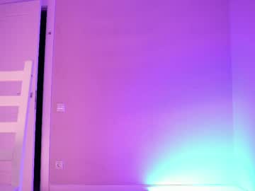 miablueye's sex show image