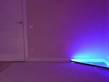 miablueye's sex show image