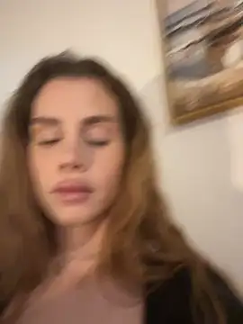 EmiliaCatalina's sex show image