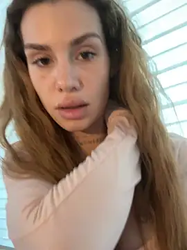 EmiliaCatalina's sex show image