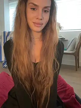 EmiliaCatalina's sex show image