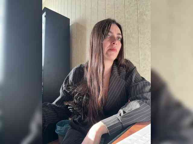 Изображение секс-шоу модели NikkySecrets