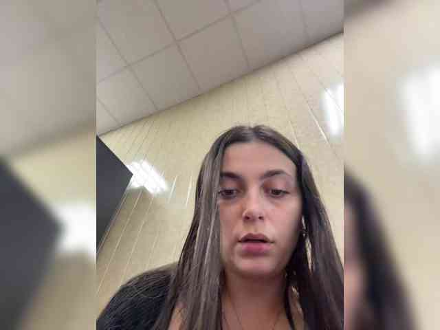 NikkySecrets's sex show image