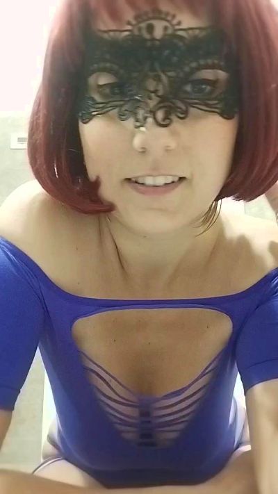Redgirl906's sex show image
