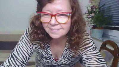 Изображение секс-шоу модели adele69sexy