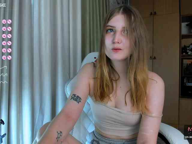 Изображение секс-шоу модели kikiiimorazzz Изображение секс-шоу модели kikiiimorazzz