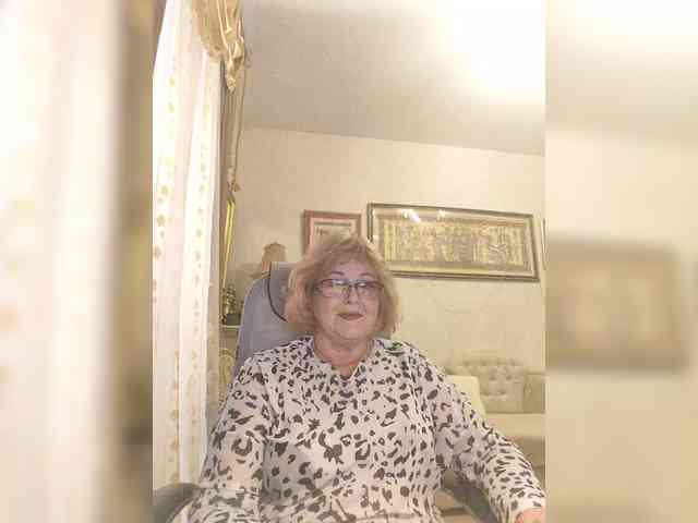 KarinkaSweet's sex show image