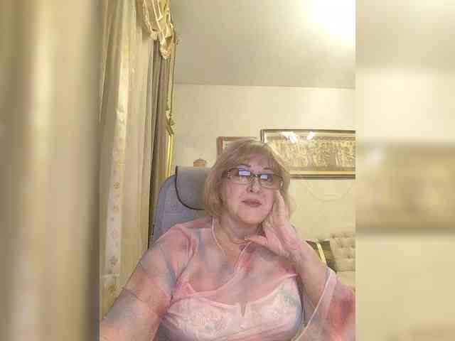 KarinkaSweet's sex show image