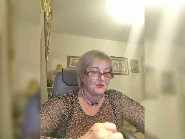 KarinkaSweet's sex show image