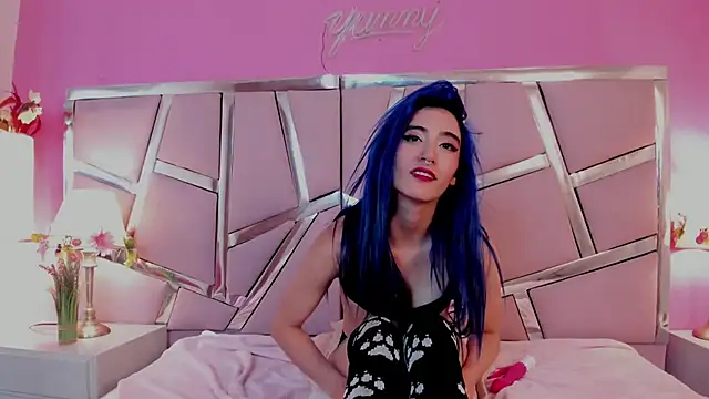 Lunapage's sex show image