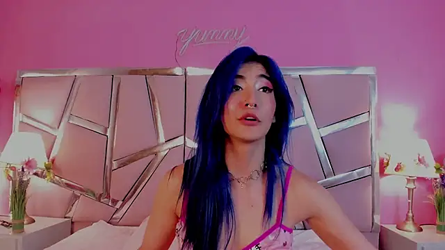 Lunapage's sex show image