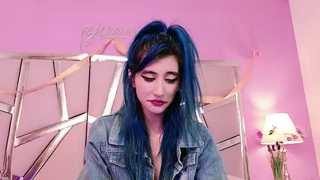 Lunapage's sex show image
