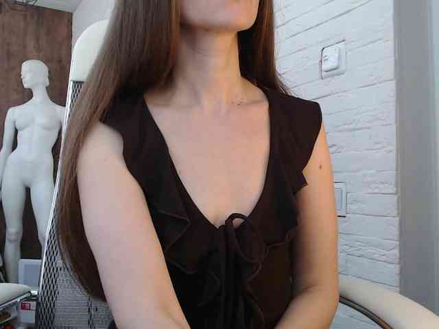 -Neva-'s sex show image