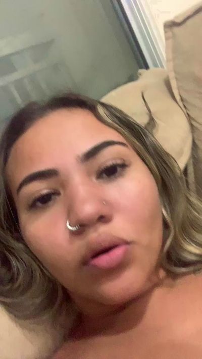 alyciA5697's sex show image