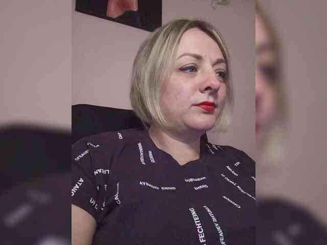 Sexymissex's sex show image