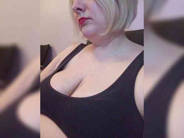 Sexymissex's sex show image