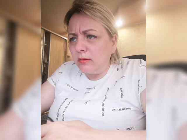 Sexymissex's sex show image