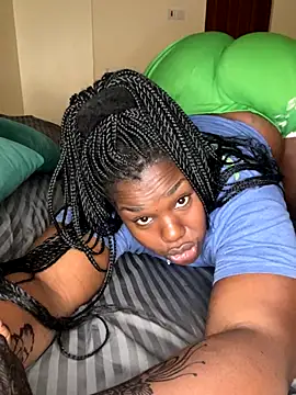 Изображение секс-шоу модели NissyxSawee Изображение секс-шоу модели NissyxSawee