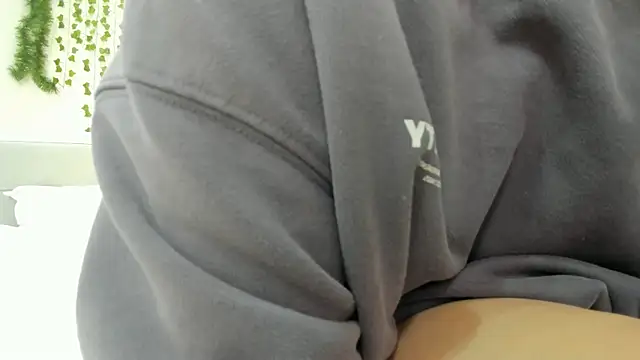 Sexshow-Bild von yuna_loon Sexshow-Bild von yuna_loon