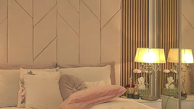 Blanche_Summer's sex show image Blanche_Summer's sex show image