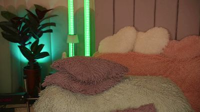 VickySecret69's sex show image