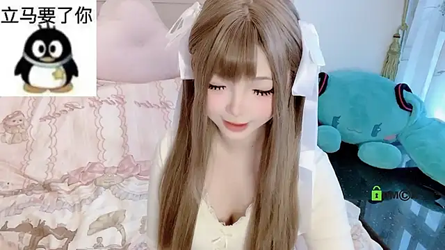 Изображение секс-шоу модели liuruyuan888 Изображение секс-шоу модели liuruyuan888