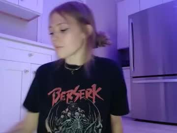 sneakyalicek's sex show image