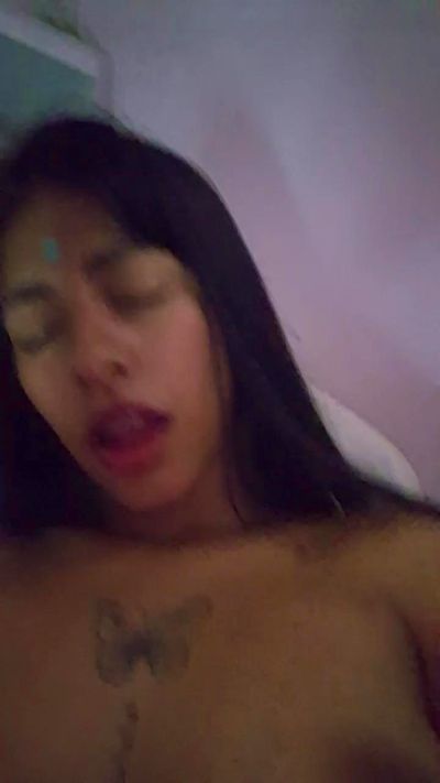 cute_plop's sex show image