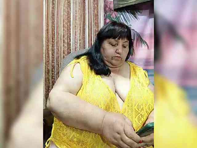 Nezsbudka's sex show image