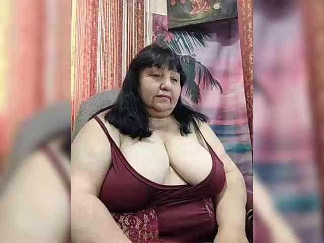 Nezsbudka's sex show image