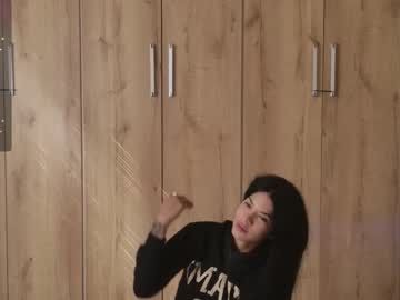 sweett_petite's sex show image sweett_petite's sex show image