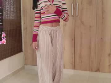 sweett_petite's sex show image