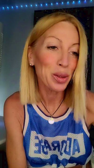 Ladyblue's sex show image