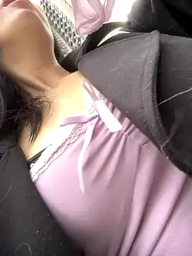 Изображение секс-шоу модели yourkeer