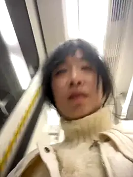 yourkeer's sex show image