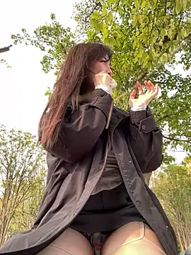 yourkeer's sex show image