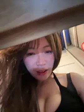 yourkeer's sex show image