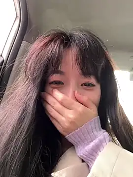 Изображение секс-шоу модели yourkeer