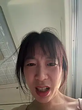 yourkeer's sex show image