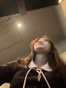 Изображение секс-шоу модели Emily_9xx Изображение секс-шоу модели Emily_9xx